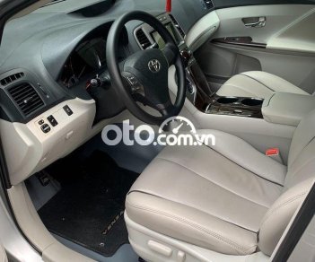 Toyota Venza 2009 - Cần bán Toyota Venza 2.7 AWD AT năm 2009, màu bạc, nhập khẩu