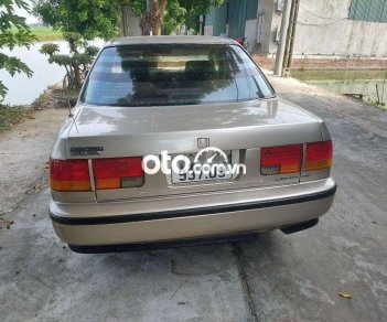 Honda Accord 1993 - Cần bán gấp Honda Accord sản xuất năm 1993, màu xám