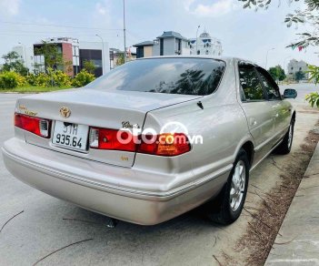 Toyota Camry 2001 - Bán Toyota Camry sản xuất năm 2001, màu bạc