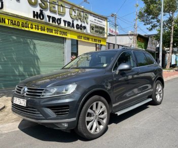 Volkswagen Touareg 2016 - Bán Volkswagen Touareg sản xuất năm 2016, màu đen, nhập khẩu