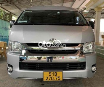 Toyota Hiace 2018 - Cần bán Toyota Hiace 3.0MT sản xuất năm 2018, màu bạc, xe nhập ít sử dụng