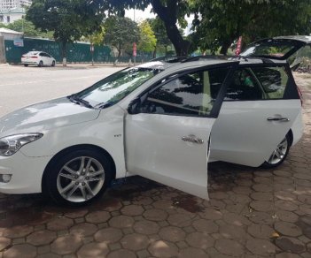 Hyundai i30 2009 - Cần bán lại xe Hyundai i30 CW 1.6AT năm sản xuất 2009, màu trắng, nhập khẩu nguyên chiếc