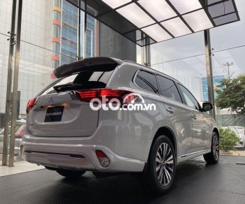 Mitsubishi Outlander 2022 - Bán Mitsubishi Outlander 2.0 năm sản xuất 2022, màu trắng