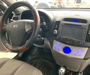 Hyundai Avante 2012 - Cần bán gấp Hyundai Avante 1.6 AT năm sản xuất 2012, màu đen