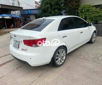 Kia Forte 2013 - Cần bán lại xe Kia Forte 1.6AT năm 2013, màu trắng, giá chỉ 348 triệu