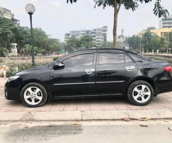 Toyota Corolla altis 2015 - Bán ô tô Toyota đời 2015, màu đen, giá tốt