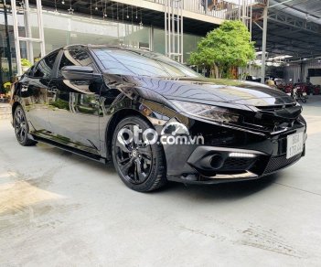 Honda Civic 2017 - Bán xe Honda Civic 1.5 sản xuất năm 2017, màu đen, nhập khẩu  