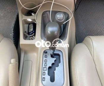 Toyota Fortuner 2011 - Cần bán xe Toyota Fortuner 2.7V sản xuất năm 2011, màu xám còn mới, giá tốt