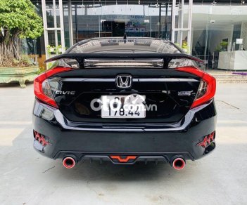 Honda Civic 2017 - Cần bán lại xe Honda Civic 1.5L năm 2017, màu đen, giá 670tr