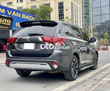 Mitsubishi Outlander 2021 - Bán Mitsubishi Outlander 2.0 CVT Premium năm 2021, màu đen