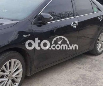 Toyota Camry 2018 - Bán ô tô Toyota Camry năm 2018, màu đen