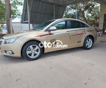 Chevrolet Cruze 2012 - Xe Chevrolet Cruze năm 2012, màu vàng