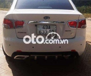 Kia Forte 2010 - Cần bán gấp Kia Forte 1.6MT sản xuất năm 2010, màu trắng