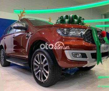 Ford Everest 2022 - Bán xe Ford Everest năm sản xuất 2022, màu đỏ, xe nhập