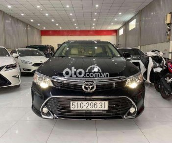 Toyota Camry 2017 - Bán Toyota Camry 2.5G sản xuất năm 2017, màu đen giá cạnh tranh