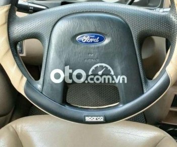 Ford Escape 2001 - Bán Ford Escape XLT 2.3AT 4x4 năm sản xuất 2001, màu đỏ giá cạnh tranh