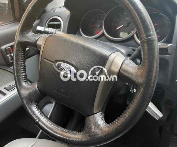 Ford Everest 2014 - Cần bán gấp Ford Everest 2.5MT sản xuất năm 2014, màu bạc, giá 475tr