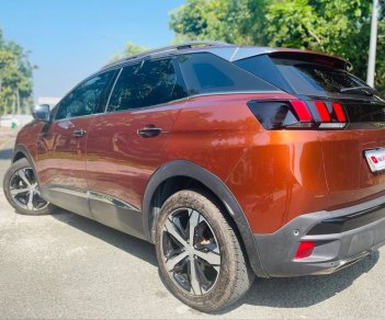 Peugeot 3008 2018 - Bán ô tô Peugeot 3008 năm 2018, màu nâu còn mới