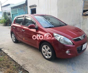 Hyundai i20 2010 - Bán Hyundai i20 sản xuất năm 2010, màu đỏ, xe nhập