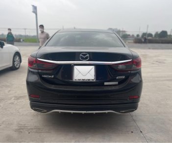 Mazda 6 2015 - Màu đen