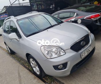 Kia Carens 2015 - Cần bán lại xe Kia Carens 2.0MT năm 2015, màu bạc, 285 triệu