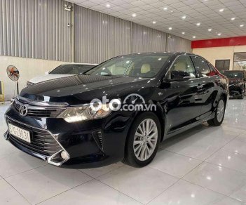 Toyota Camry 2017 - Bán Toyota Camry 2.5G sản xuất năm 2017, màu đen giá cạnh tranh