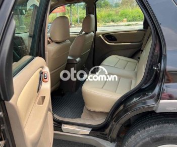 Ford Escape 2003 - Cần bán gấp Ford Escape XLT AT năm 2003, màu đen