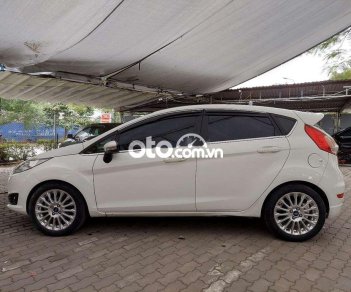 Ford Fiesta 2014 - Cần bán xe Ford Fiesta 1.0 sản xuất 2014, màu trắng