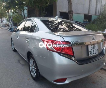 Toyota Vios 2015 - Bán ô tô Toyota Vios 1.5E MT năm sản xuất 2015, màu bạc, xe nhập 