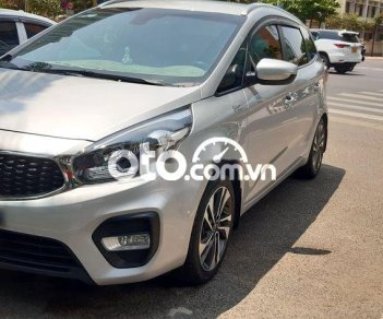 Kia Rondo 2018 - Bán Kia Rondo 2.0 GMT năm 2018, màu bạc, giá chỉ 400 triệu