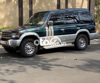 Mitsubishi Pajero 2004 - Bán Mitsubishi Pajero Sport 2.4D 4x4AT sản xuất năm 2004, hai màu, nhập khẩu nguyên chiếc chính chủ