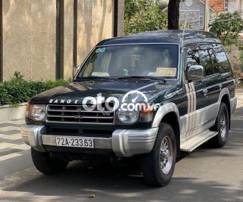 Mitsubishi Pajero 2004 - Bán Mitsubishi Pajero Sport 2.4D 4x4AT sản xuất năm 2004, hai màu, nhập khẩu nguyên chiếc chính chủ