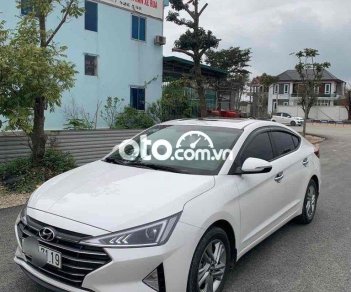 Hyundai Elantra 2019 - Bán ô tô Hyundai Elantra năm 2019, màu trắng