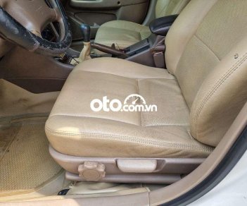 Toyota Camry 2001 - Bán ô tô Toyota Camry năm sản xuất 2001, màu trắng giá cạnh tranh