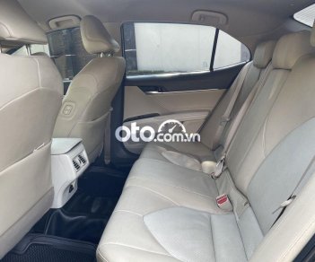 Toyota Camry 2020 - Bán ô tô Toyota Camry 2.0G năm 2020, màu đen, nhập khẩu 