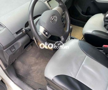 Toyota Yaris 2010 - Cần bán lại xe Toyota Yaris 1.3AT năm sản xuất 2010, màu xanh , nhập khẩu Nhật, giá tốt