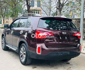 Kia Sorento 2016 - Cần bán gấp Kia Sorento AT máy dầu năm sản xuất 2016, màu nâu