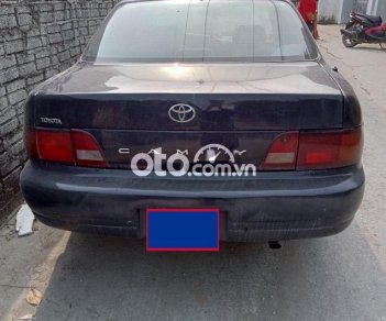 Toyota Camry 1996 - Cần bán gấp Toyota Camry năm sản xuất 1996, màu đen, nhập khẩu Nhật bản số tự động