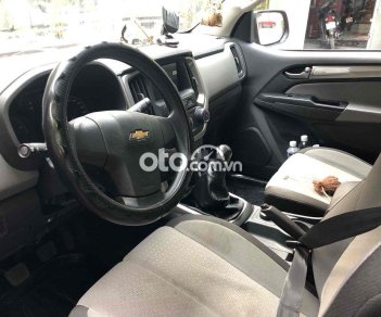 Chevrolet Colorado 2018 - Cần bán gấp Chevrolet Colorado sản xuất 2018, màu đỏ còn mới, 460 triệu