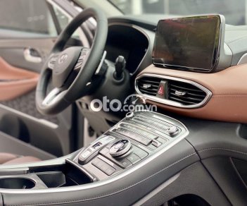 Hyundai Santa Fe 2021 - Cần bán gấp Hyundai Santa Fe 2.2 CRDI Premium sản xuất năm 2021, màu trắng còn mới