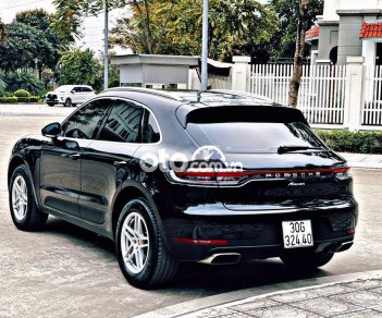 Porsche Macan 2019 - Cần bán gấp Porsche Macan 2.0AT sản xuất năm 2019, màu đen, xe nhập