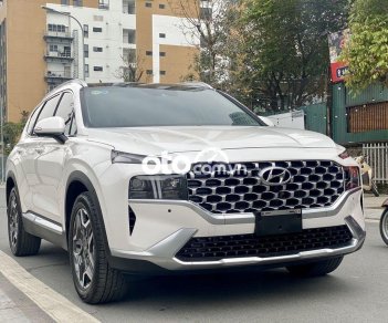 Hyundai Santa Fe 2021 - Cần bán gấp Hyundai Santa Fe 2.2 CRDI Premium sản xuất năm 2021, màu trắng còn mới