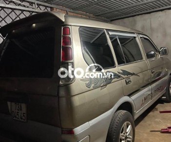 Mitsubishi Jolie 2004 - Bán ô tô Mitsubishi Jolie năm sản xuất 2004, màu vàng còn mới