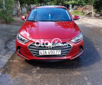 Hyundai Elantra 2017 - Bán Hyundai Elantra 2.0 AT sản xuất năm 2017, màu đỏ số tự động