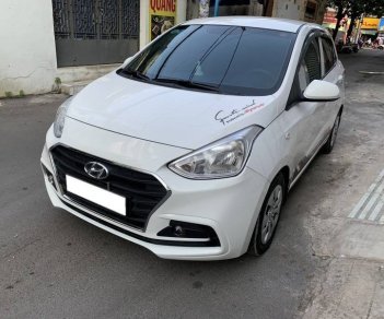 Hyundai Grand i10 2019 - Cần bán xe Hyundai Grand i10 1.2MT sản xuất năm 2019, màu trắng số sàn