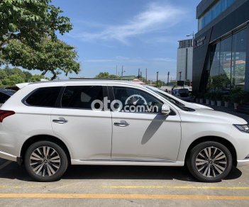 Mitsubishi Outlander 2022 - Bán Mitsubishi Outlander 2.0 CVT năm 2022, màu trắng giá cạnh tranh