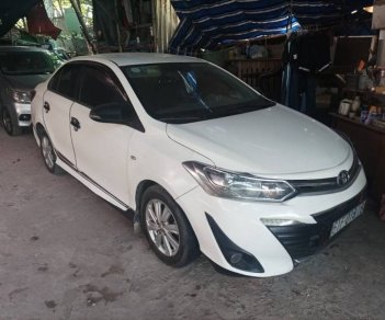 Toyota Vios 2014 - Cần bán lại xe Toyota Vios 1.3J MT năm 2014, màu trắng, giá chỉ 275 triệu