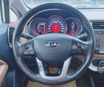 Kia Rio 2015 - Cần bán xe Kia Rio 1.4AT sản xuất năm 2015, màu trắng, nhập khẩu nguyên chiếc