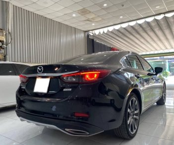 Mazda 6 2019 - Cần bán lại xe Mazda 6 2.0L Luxury năm 2019, màu đen