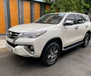 Toyota Fortuner 2018 - Cần bán Toyota Fortuner sản xuất năm 2018, màu trắng, xe nhập 